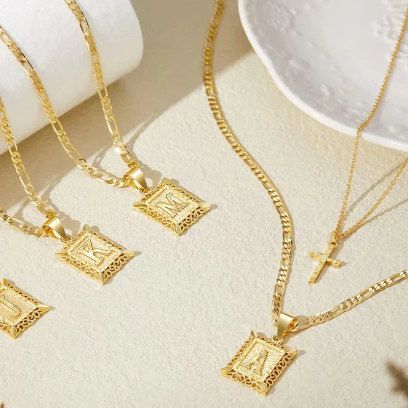 Kors Initial Halsband Set | Guld