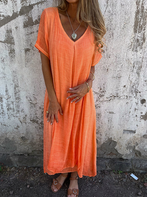 Vicki | Löst sittande V-ringad klänning