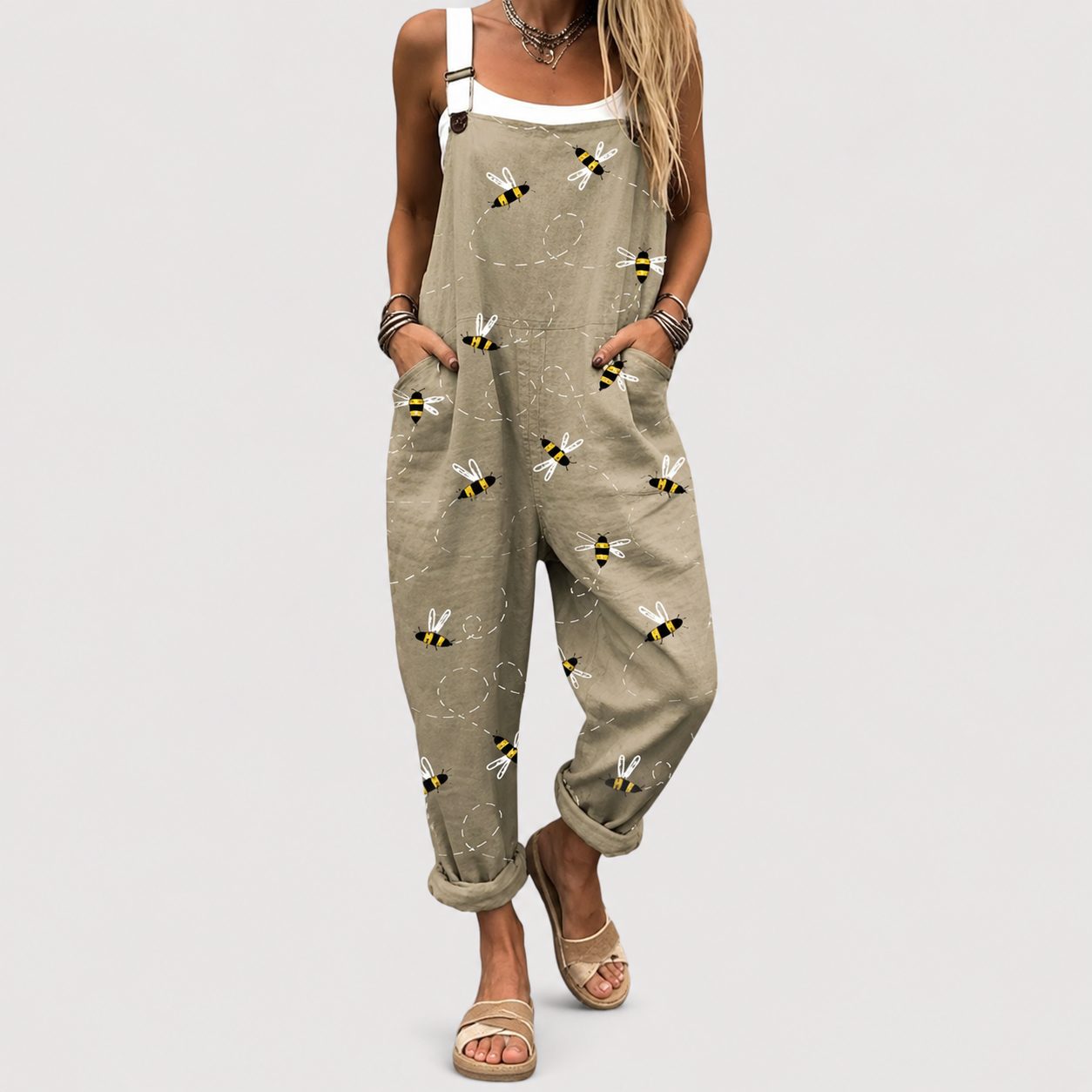 Inez | Avslappnad jumpsuit med bi-mönster
