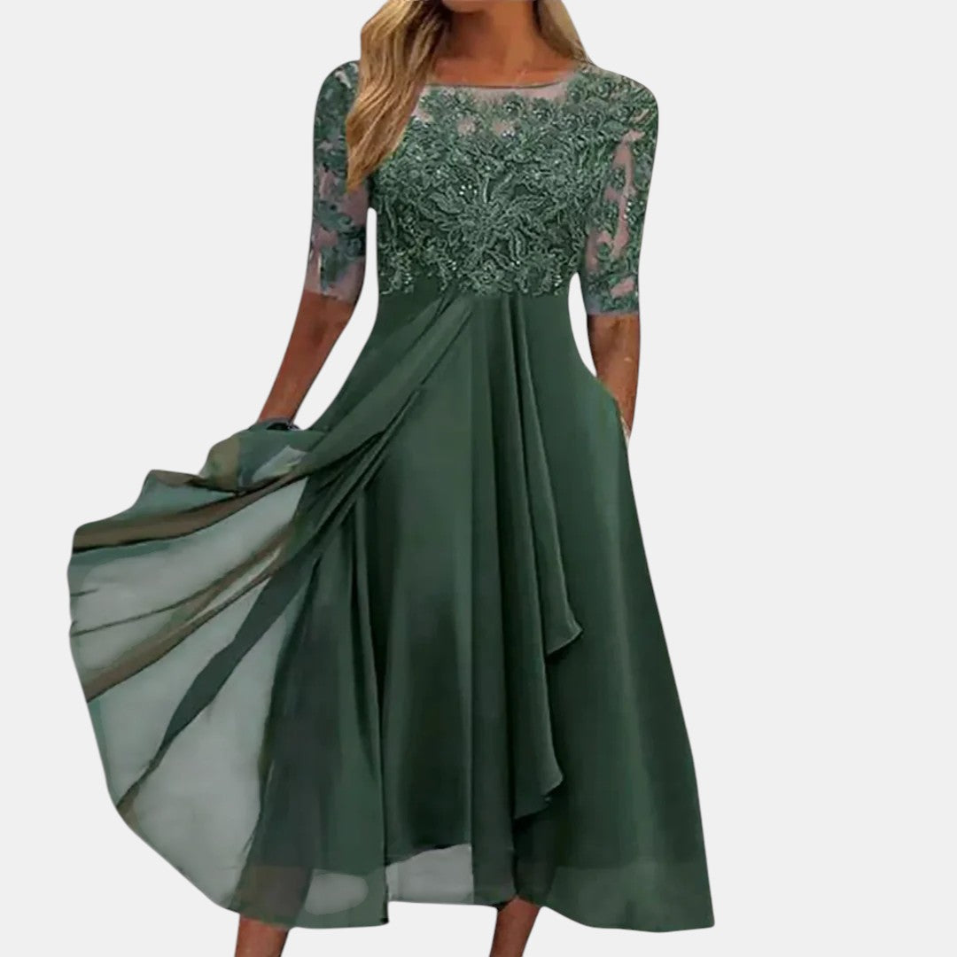 Rebecka | Elegant spetsklänning