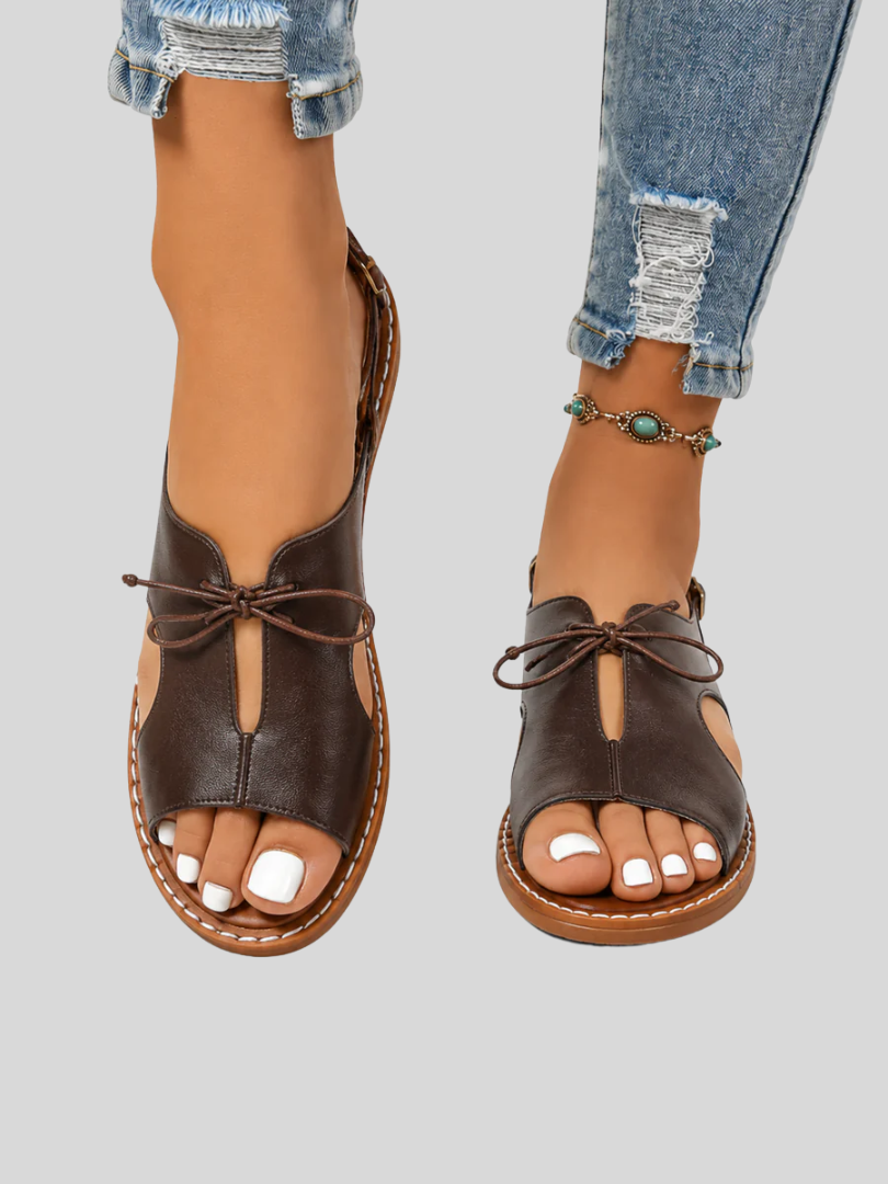 Audrey | Elegant läder snörade sandaler