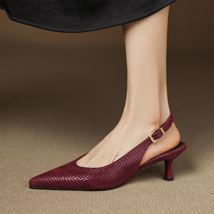 Ylva | Spetsiga Slingbacks med Klack