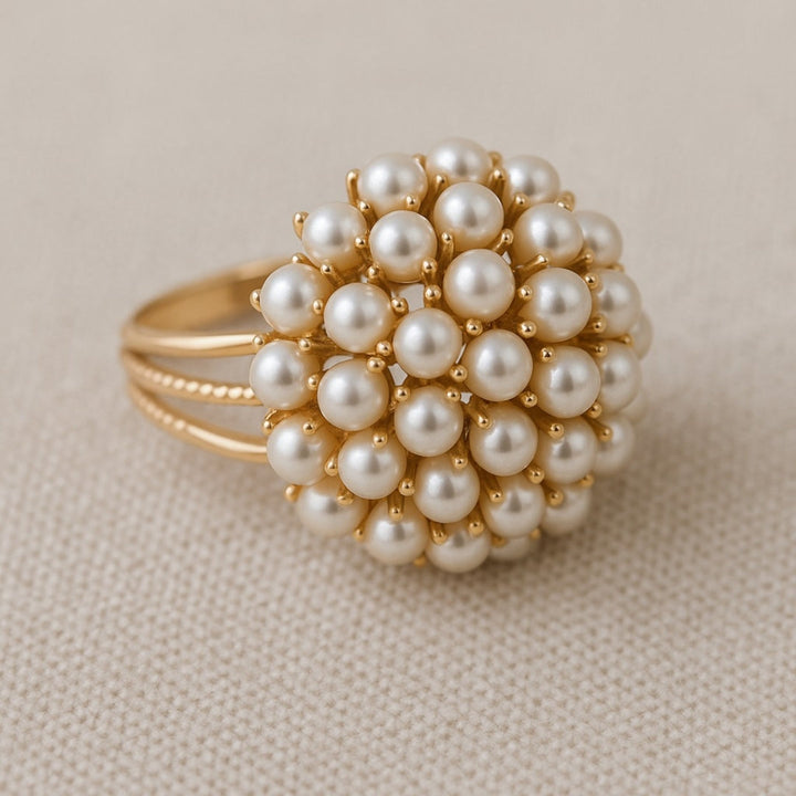 Klassisk Inlagd Pärlguld Ring