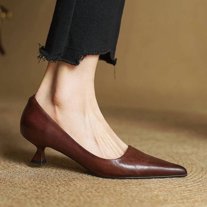 Maria | Tidlösa Kitten Heels som Lyfter Varje Outfit