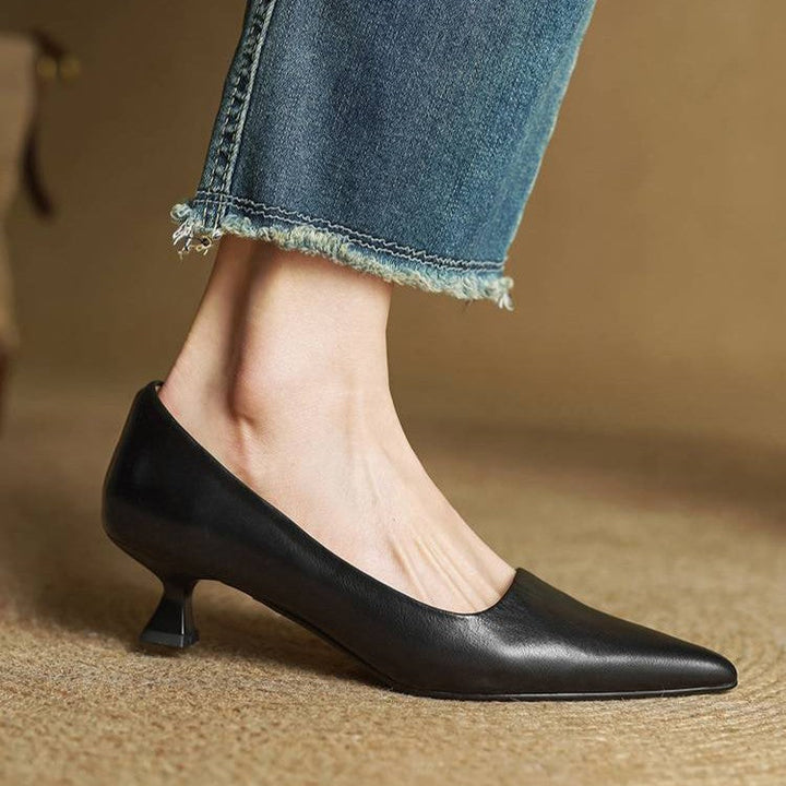 Maria | Tidlösa Kitten Heels som Lyfter Varje Outfit