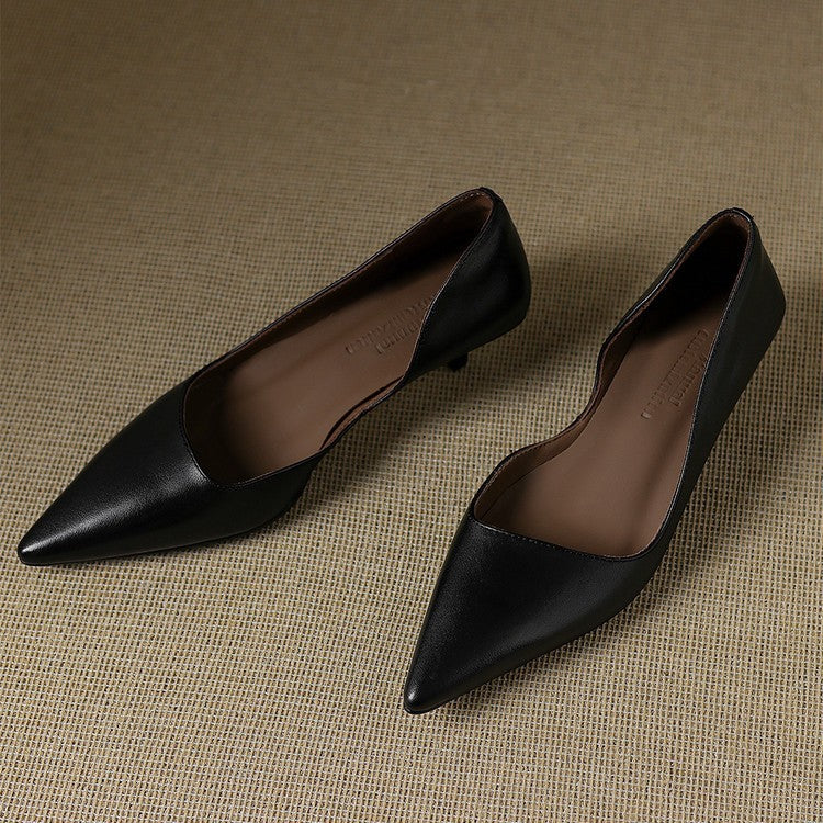 Greta | Spetsiga Kitten Heel Pumps för Varje Tillfälle