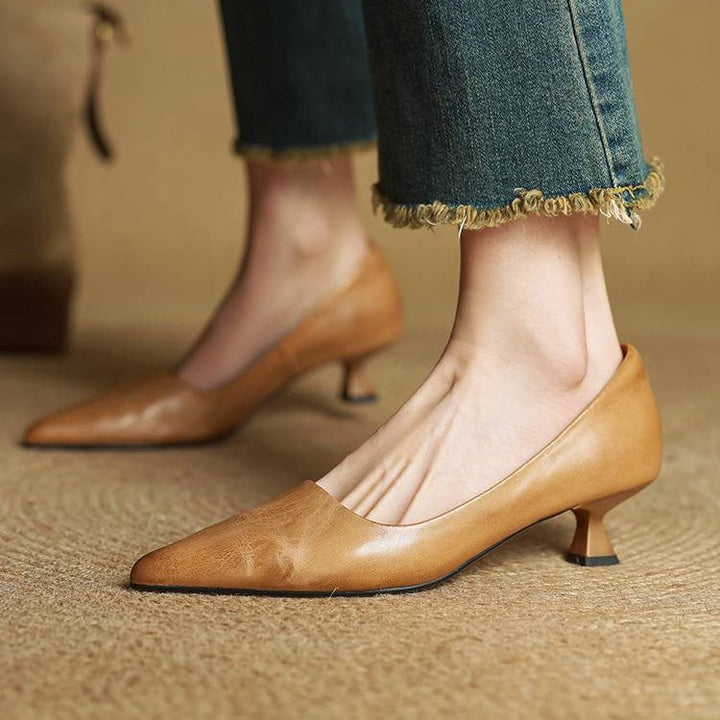 Maria | Tidlösa Kitten Heels som Lyfter Varje Outfit