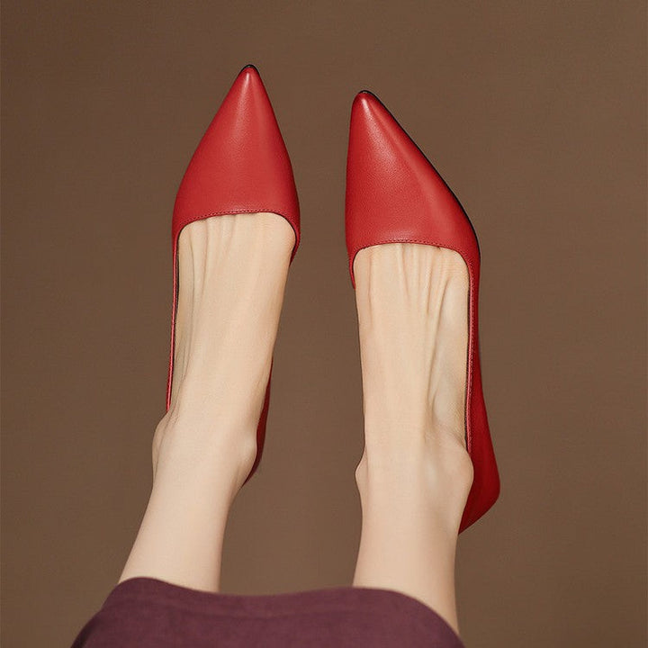 Greta | Spetsiga Kitten Heel Pumps för Varje Tillfälle