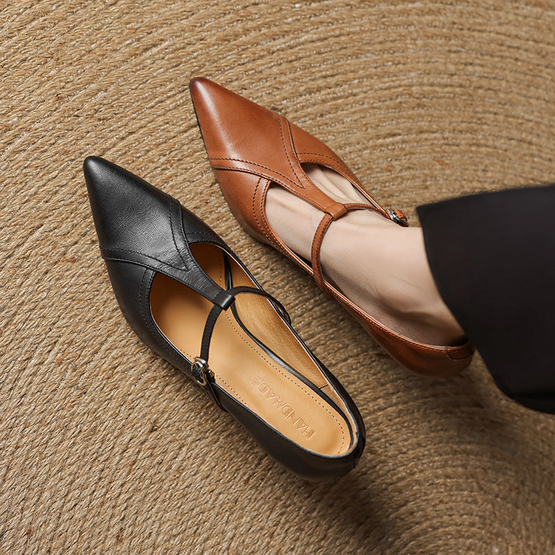 Cecilia | Elegant Kastanjebrun T-rem Pump med Retro Känsla
