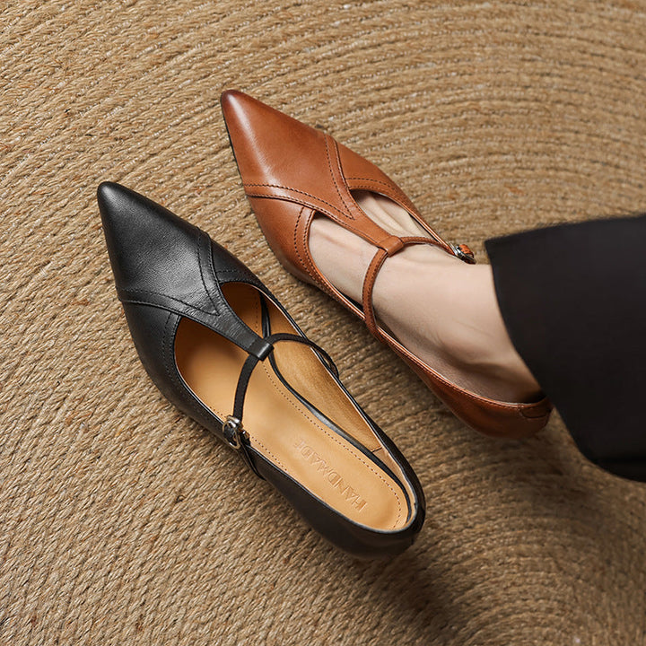 Cecilia | Elegant Kastanjebrun T-rem Pump med Retro Känsla