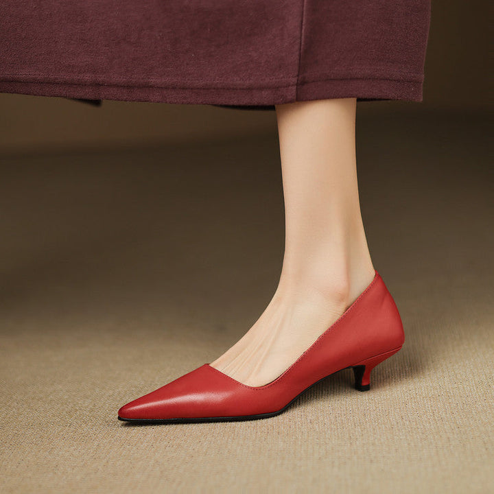 Greta | Spetsiga Kitten Heel Pumps för Varje Tillfälle